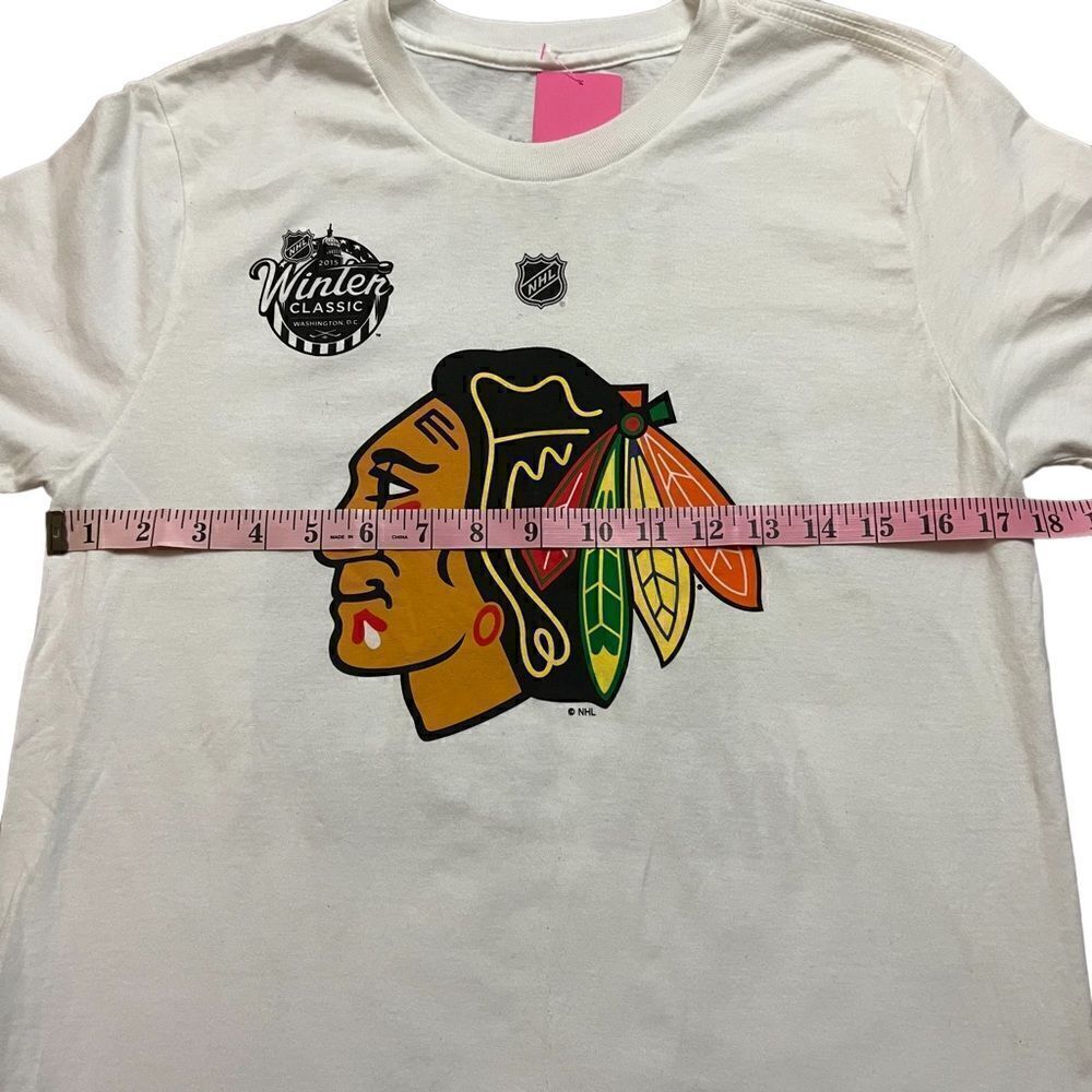 Blackhawks Toews Shirt - Picture 2 of 5